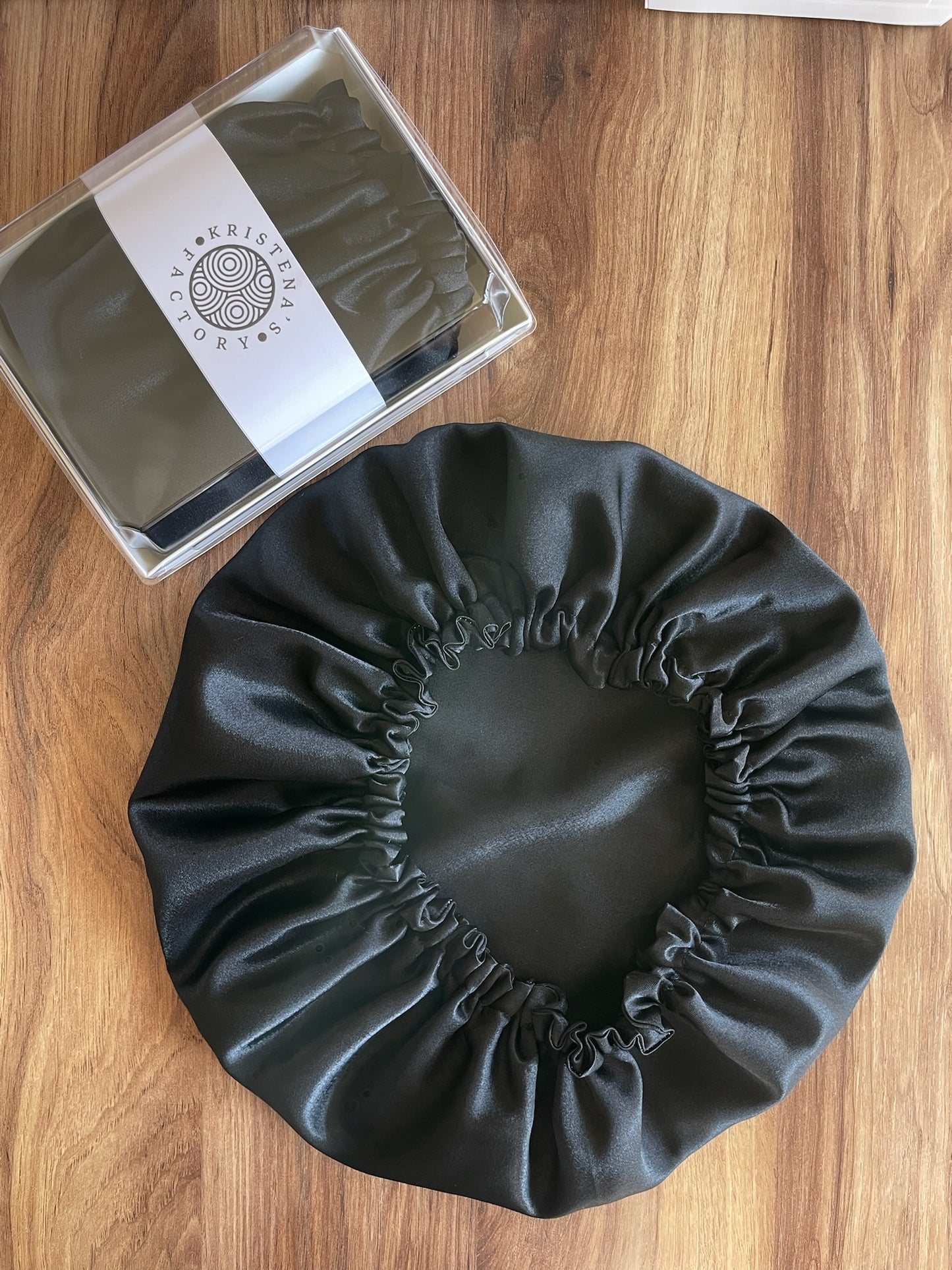 Satin bonnets