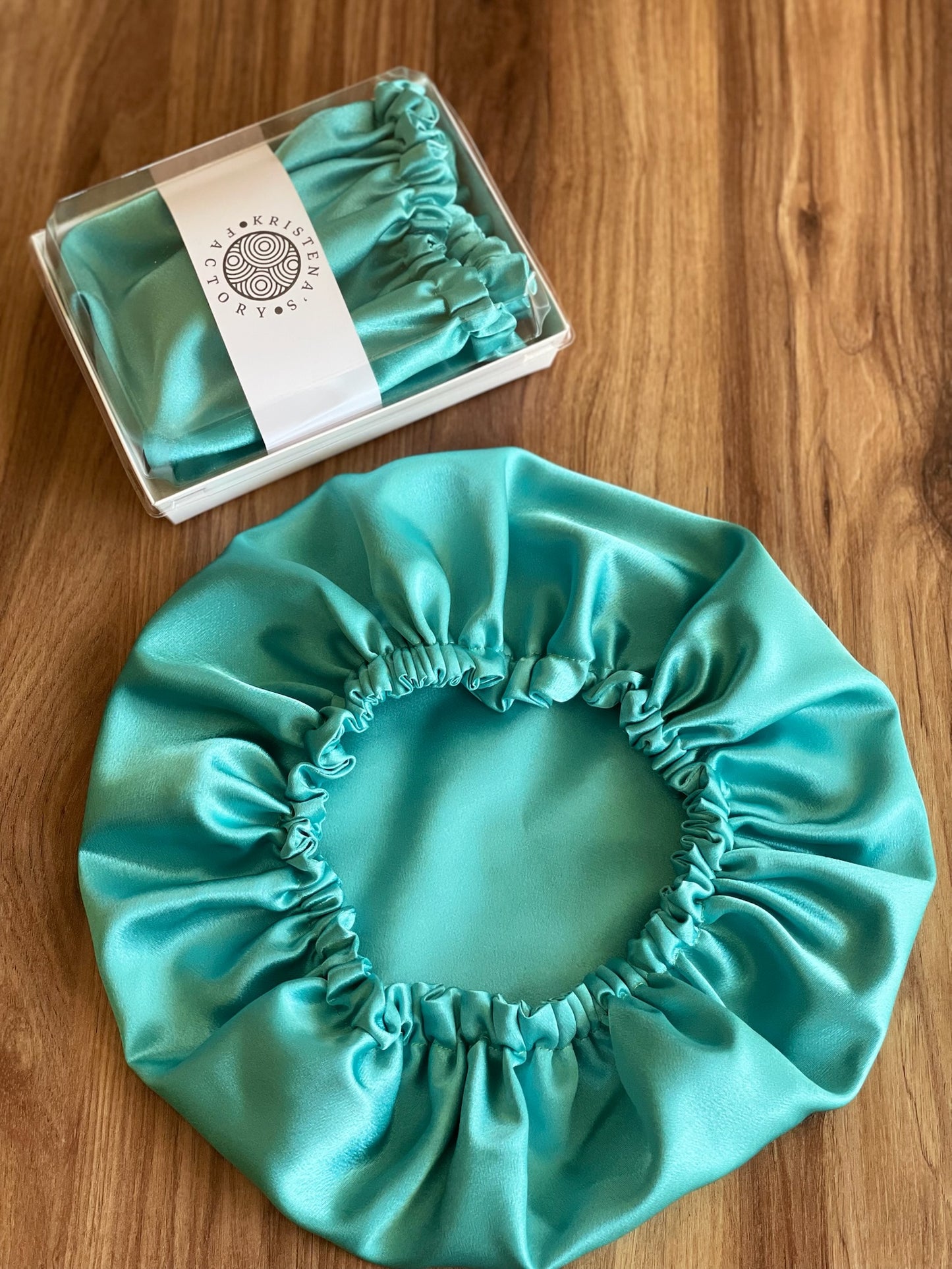 Satin bonnets