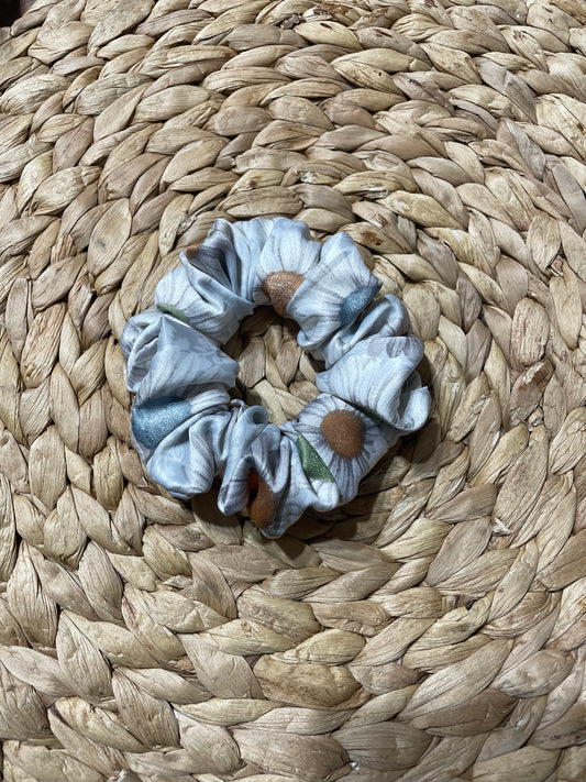 Camomile Scrunchie